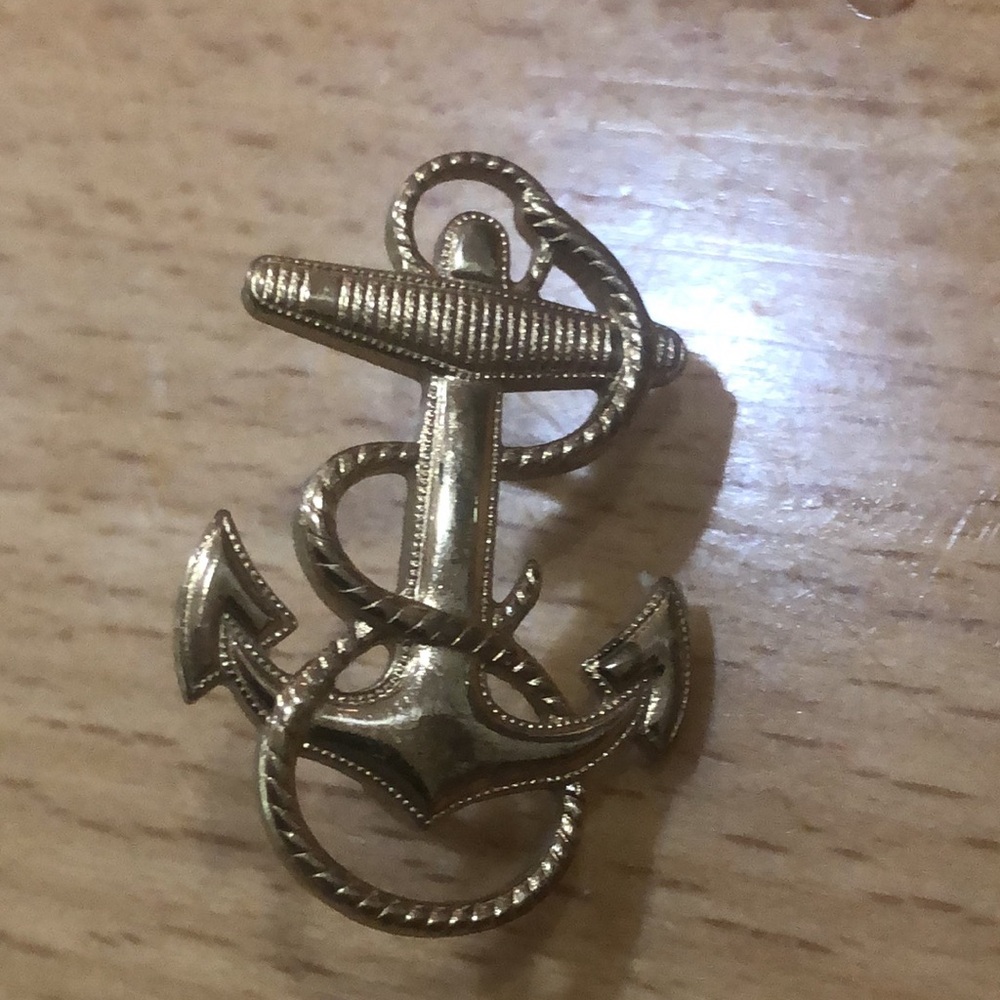US Navy (?) Anchor and Rope Pin